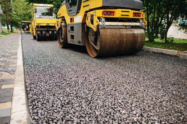 Best Brick Driveway Pavers  in Roanoke, IL
